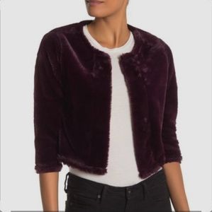 BNWT Calvin Klein faux fur shrug size L